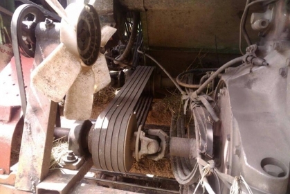 ขายรถเกี่ยวไทยเส็ง เครื่องอีซูซู 210ดี ตัวเดิน12ปั๊ม23 สภาพพร้อมใช้งาน ตู้ดี ช่วงล่างพร้อมทำงาน