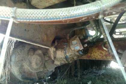 ขายรถเกี่ยวไทยเส็ง เครื่องอีซูซู 210ดี ตัวเดิน12ปั๊ม23 สภาพพร้อมใช้งาน ตู้ดี ช่วงล่างพร้อมทำงาน