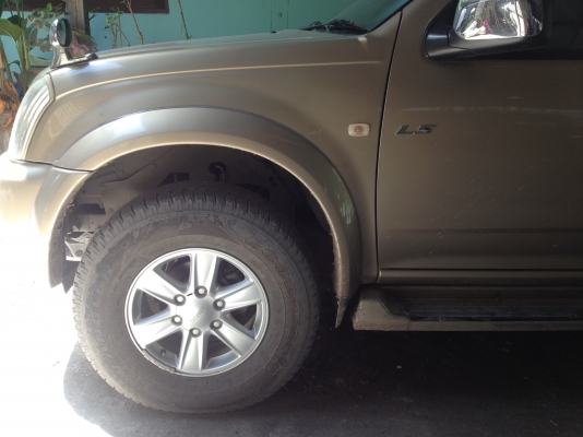(ด่วนนน)D-MAX 2004 4WD 4DOOR 3.0DI (ราคาต่อลองได้) (ด่วนนน)D-MAX 2004 4WD 4DOOR 3.0DI (ราคาต่อลองได้)