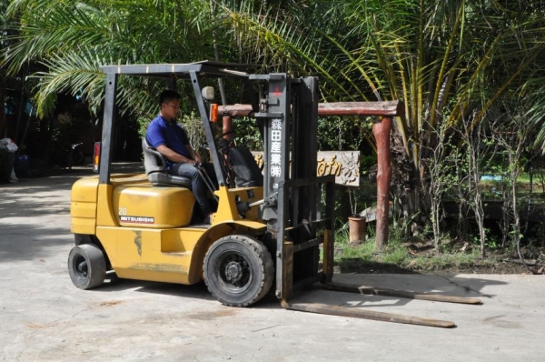 (ลดกระหน่ำ)ขายFORKLIFT MITSUBISHI FG20(2ตัน) สวยเดิมจากญี่ปุ่น ยังไม่เคยใช้ในไทย 135,000เท่านั้น!!