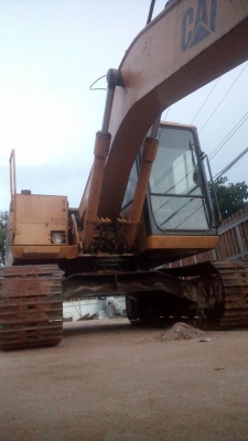 รถขุด CAT E120 B