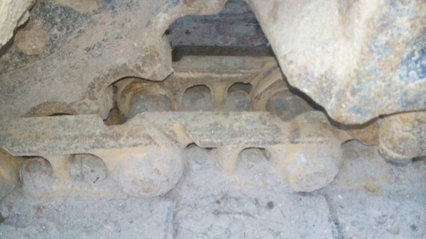 รถขุด CAT E120 B