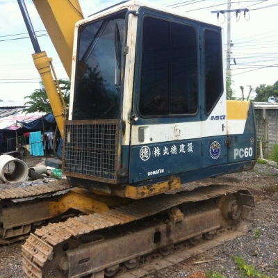 ขายรถแบคโฮ KOMATSU PC60-6 เอกสารอินวอย ระบบไฟเต็ม ราคา 470000
