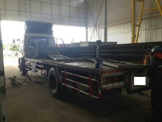 รับต่อกระบะ รถบรรทุกหกล้อ สิบล้อ และงานเหล็กทุกชนิด