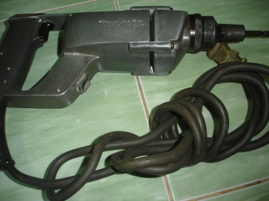 ขายสว่านไขควงไฟฟ้า Makita.6700N.Made in japan 100\%