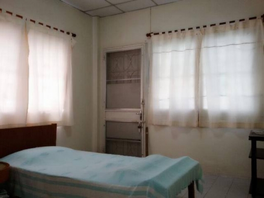 ขายทาวน์เฮ้าส์หลังมุม หมู่บ้านวิเศษสุขนคร ประชาอุทิศ 79 เนื้อที่ 23.8 ตรว.