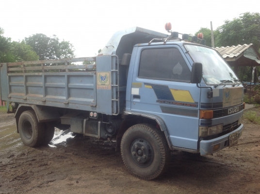 ขายหกล้อดั้ม