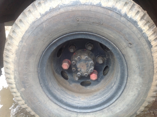 ขายหกล้อดั้ม