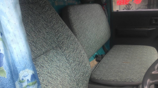 หกล้อ ฮีโน่136โบว์ ปี44 เพาเวอร์ แอร์ ช่วงยาว 4.30ม สภาพสวยเดิมพร้อมใช้งาน ราคถูกๆ 185,000บ (ไม่มีเล่มทะเบียน) มีใบซื้อขายกับเจ้าของรถให้ ครับ หกล้อ ฮีโน่136โบว์ ปี44 เพาเวอร์ แอร์ ช่วงยาว 4.30ม สภาพสวยเดิมพร้อมใช้งาน ราคถูกๆ 185,000บ (ไม่มีเล่มทะเบียน) มีใบซื้อขายกับเจ้าของรถให้ ครับ