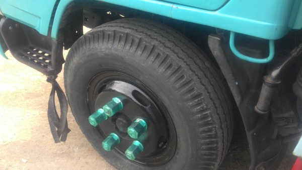 หกล้อ ฮีโน่136โบว์ ปี44 เพาเวอร์ แอร์ ช่วงยาว 4.30ม สภาพสวยเดิมพร้อมใช้งาน ราคถูกๆ 185,000บ (ไม่มีเล่มทะเบียน) มีใบซื้อขายกับเจ้าของรถให้ ครับ หกล้อ ฮีโน่136โบว์ ปี44 เพาเวอร์ แอร์ ช่วงยาว 4.30ม สภาพสวยเดิมพร้อมใช้งาน ราคถูกๆ 185,000บ (ไม่มีเล่มทะเบียน) มีใบซื้อขายกับเจ้าของรถให้ ครับ