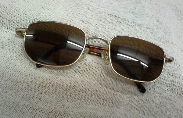 แว่นตาความกว้างโดยรวมพิเศษ 144mm  SAFARI made in Japan