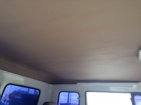 เทเลอร์ขึ้นแบคโฮ สวยๆพร้อมใช้