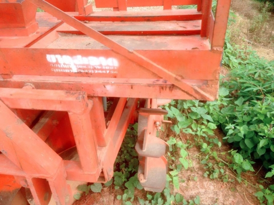 ขายเครื่องปลูกอ้อย2หัว