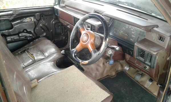 ไซโคลน พาวเวอร์ เครื่องดี แอร์เย็น รถขับขี่ดี เอกสารพร้อม ภาษีไม่ขาด ไซโคลน พาวเวอร์ เครื่องดี แอร์เย็น รถขับขี่ดี เอกสารพร้อม ภาษีไม่ขาด