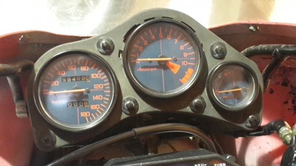 ขาย ฮอนด้า NS250 ทะเบียนแท้โอนขนส่งรถสถาพเดิมๆพร้อมใช้คับ ขาย ฮอนด้า NS250 ทะเบียนแท้โอนขนส่งรถสถาพเดิมๆพร้อมใช้คับ