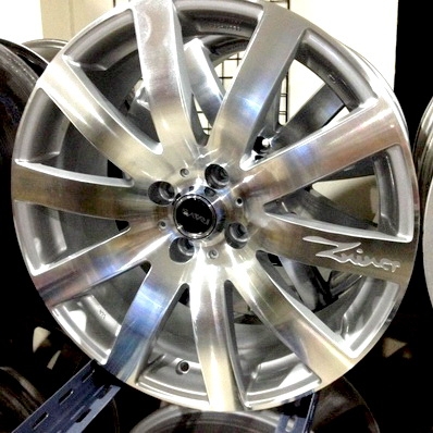 ----------ขายแล้ว---------แม็กซ์ 17 นิ้ว หน้าเงา ----------ขายแล้ว---------แม็กซ์ 17 นิ้ว หน้าเงา