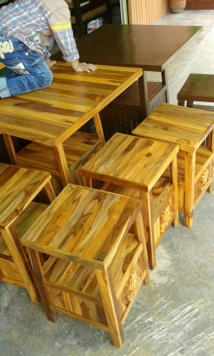 ชุดโต๊ะเก้าอี้ไม้สัก ชุดโต๊ะเก้าอี้ไม้สัก