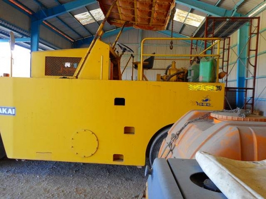 9ล้อ SAKAI TS-7409 เครื่อง ISUZU DA120 ใครหา 9 ล้ออยู่ติดต่อมาได้เลยครับ 9ล้อ SAKAI TS-7409 เครื่อง ISUZU DA120 ใครหา 9 ล้ออยู่ติดต่อมาได้เลยครับ