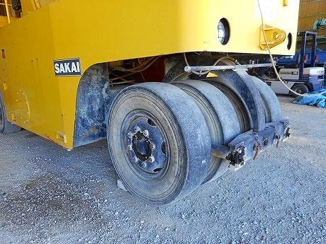 9ล้อ SAKAI TS-7409 เครื่อง ISUZU DA120 ใครหา 9 ล้ออยู่ติดต่อมาได้เลยครับ 9ล้อ SAKAI TS-7409 เครื่อง ISUZU DA120 ใครหา 9 ล้ออยู่ติดต่อมาได้เลยครับ