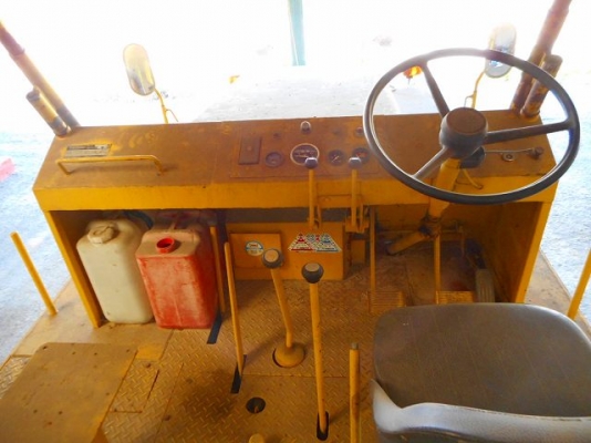 9ล้อ SAKAI TS-7409 เครื่อง ISUZU DA120 ใครหา 9 ล้ออยู่ติดต่อมาได้เลยครับ 9ล้อ SAKAI TS-7409 เครื่อง ISUZU DA120 ใครหา 9 ล้ออยู่ติดต่อมาได้เลยครับ