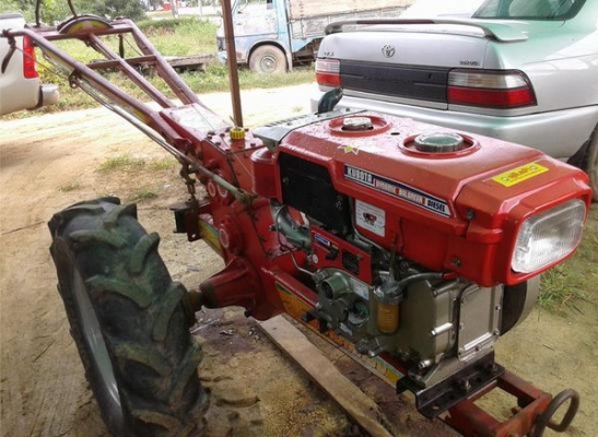 ขายรถไถนาเดินตามเครื่องkubota et95เครื่องดีติดนิ่ม โครงเกียร์พญานาคทองสภาพดีพร้อมใช้