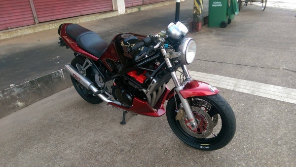 ขายคับ SUZUKI BANDIT VC400 ปี97ฝาแดง ทะเบียนพร้อมโอน ภาษีไม่ขาด สีสวย ท่อแต่ง อกล่าง ราคา 49500 บาท ส่งได้ทั่วไทยคับ สนใจติดต่อ 081-0578282 คับ ส่งได้ทั่วไทยคับ สนใจติดต่อ 081-0578282 FACEBOOK ชาญณรงค์ ป๊อป ชัยอมฤต ไอดีไลน์ POPBIGBIKESAKON คับ สนใจรถสวย ถ