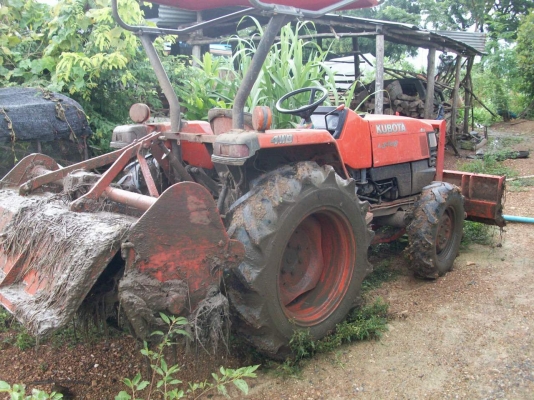 ขายคูโบต้า 3408 สภาพสวยพร้อมใช้งาน อุปกรณ์ 2 ชิ้น