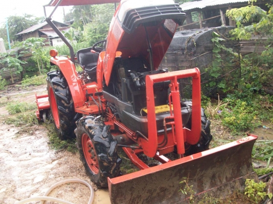 ขายคูโบต้า 3408 สภาพสวยพร้อมใช้งาน อุปกรณ์ 2 ชิ้น