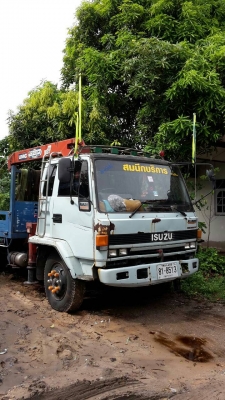 ขาย 6 ล้อ FTR 195 ติดเครน 3.3 ตัน