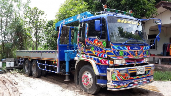 ขายดาว 10 ล้อ ติดเครน  4.5 ตัน ช่วงล่างถุงลม