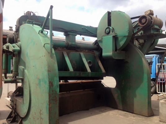 ตระไกรซอยยาวสามเมตร ตัดหนาได้20มิล ยี่ปุ่นเครื่องพร้อมใช้