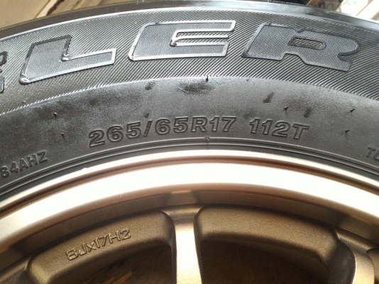 ขายล้อ CE 28 พร้อมยาง BS 265 x 65 x 17 ขายล้อ CE 28 พร้อมยาง BS 265 x 65 x 17