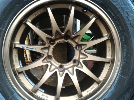 ขายล้อ  CE 28  พร้อมยาง  BS  265 x 65 x 17