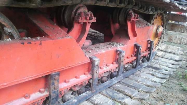 ขายรถเกี่ยวข้าว ไทยเส็ง อุ้ม2.5ตัน เครื่อง195แรง ตัวเดิน10 ปั้ม23ไดกิ้น สภาพพร้อมใช้งาน สนใจโทร 090-8588220คุณนะ 093-3258446คุณบิว หรือเข้าดูสินค้าอื่นๆได้ที่ www.truck.in.th/498 หรือเพจFacebook ณรงค์ ซื้อขายรถมือสอง (เว็บไซต์ส่วนตัว) หรือFacebook ตลาดรถม