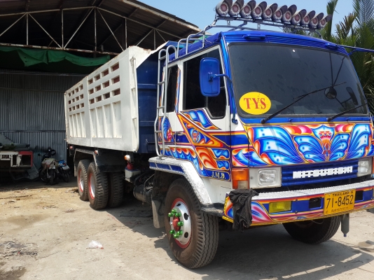 ขาย10ล้อสองเพลาดั้ม195แท้ หลง527 TF เจ้าของขายเอง