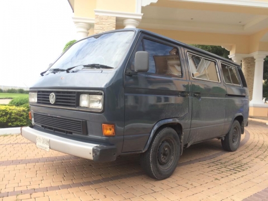 ขายvw t3 ปี1988 เครื่องเดิม หัวฉีด 2100cc เกียร์ธรรมดา ระบายความร้อนด้วยน้ำ มีหม้อน้ำ ขับทางไกลสบาย วิ่งร้อยกว่า แอร์เย็น เครื่องดีมากๆ รถเดิมๆทั้งคันสีเทาเดิม ประวัติดีมากๆครับ เจ้าของมือเดียว คุณลุงอายุ77ปี เป็นผู้บริหารบริษัทใหญ่ มีรถหลายคัน จอดในโรงรถ