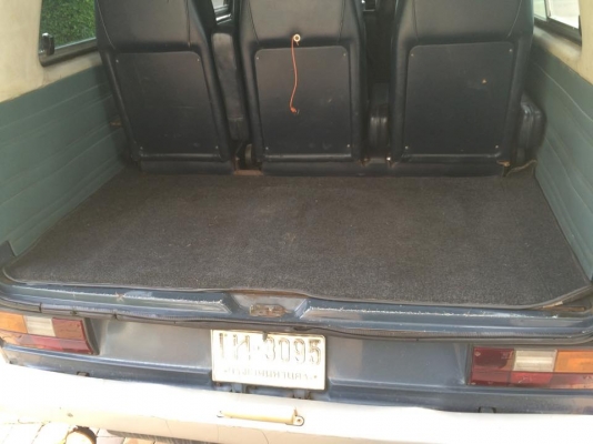 ขายvw t3 ปี1988 เครื่องเดิม หัวฉีด 2100cc เกียร์ธรรมดา ระบายความร้อนด้วยน้ำ มีหม้อน้ำ ขับทางไกลสบาย วิ่งร้อยกว่า แอร์เย็น เครื่องดีมากๆ รถเดิมๆทั้งคันสีเทาเดิม ประวัติดีมากๆครับ เจ้าของมือเดียว คุณลุงอายุ77ปี เป็นผู้บริหารบริษัทใหญ่ มีรถหลายคัน จอดในโรงรถ