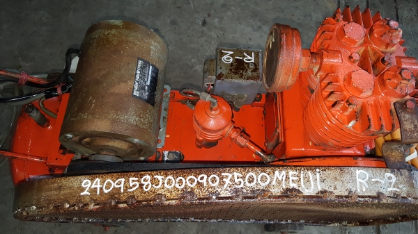 ปั้มลม 1 หัว 2 สูบ 2 แรง รหัสสินค้า R - 2