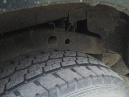 ขาย  MITSUBISHI STRADA     ปี2000  พาวเวอร์โรงงาน  เครื่องดี ช่วงล่างดี  เเชสซีสวย เเอร์เย็น     พร้อมใช้ งานคับ   087-6835269  เล่มพร้อม