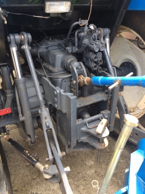 ขาย รถไถฟอร์ด