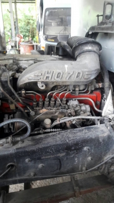 ขายรถบรรทุก6ล้อฮีโน195แรงม้าเป็นสิงห์ไฮเทคตู้10บาน