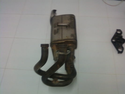 ขายท่อไอเสีย บิ๊กไบค์ er 6 n  ตามสภาพ ราคา 800 บาท