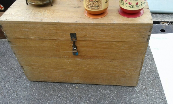 ลังไม้สัก