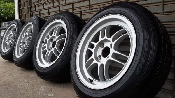 RPF1 ขอบ 15 4รู100 แถมยางดอกหนาๆ