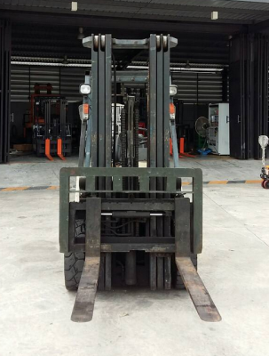 จำหน่ายรถ Forklift Nissan 2.5 ตันเสา 5 เมตร + Side Shift นำเข้า