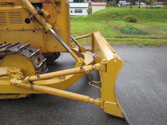 รถดันดิน Cat D5B-47X #00320UP 5158hrs 1978yr รถอยู่ญี่ปุ่น สนใจสั่งนำเข้าติดต่อ ใหม่ 061-4194022 รถดันดิน Cat D5B-47X #00320UP 5158hrs 1978yr รถอยู่ญี่ปุ่น สนใจสั่งนำเข้าติดต่อ ใหม่ 061-4194022