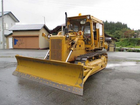 รถดันดิน Cat D5B-47X #00320UP 5158hrs 1978yr รถอยู่ญี่ปุ่น สนใจสั่งนำเข้าติดต่อ ใหม่ 061-4194022 รถดันดิน Cat D5B-47X #00320UP 5158hrs 1978yr รถอยู่ญี่ปุ่น สนใจสั่งนำเข้าติดต่อ ใหม่ 061-4194022