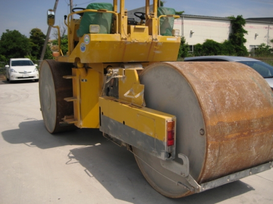 รถบดล้อเหล็กสามล้อ Sakai R2 #12294 1570hr 1991yr สนใจติดต่อ ใหม่ 061-4194022 รถบดล้อเหล็กสามล้อ Sakai R2 #12294 1570hr 1991yr สนใจติดต่อ ใหม่ 061-4194022