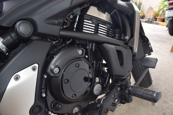 ขาย kawasaki vulcan s สีดำด้าน