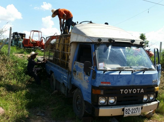 แจ้งลูกค้าครับ tractor-backhoe ได้จัดส่งรถบดดิน น้ำหนักบดอัด 5ตัน แบบหน้าเหล็กหลังยางที่สัตหีบเรียบร้อยแล้วครับ แจ้งลูกค้าครับ tractor-backhoe ได้จัดส่งรถบดดิน น้ำหนักบดอัด 5ตัน แบบหน้าเหล็กหลังยางที่สัตหีบเรียบร้อยแล้วครับ